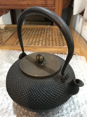 日本鐵壺：「龍文堂」造 霰瓶