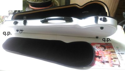 4/4 玻璃鋼 小提琴盒  玻璃纖維  ABS + 玻纖小提琴盒 有濕度表 帶濕度計/可放兩把琴弓+肩墊/可斜背/雙肩背