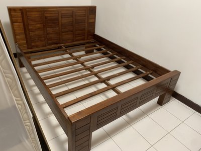 盡其用二手家具生活館  堅固耐用柚木雙人床架/標準5x6.2雙人床架/雙人床箱/雙人床組 自取價6800