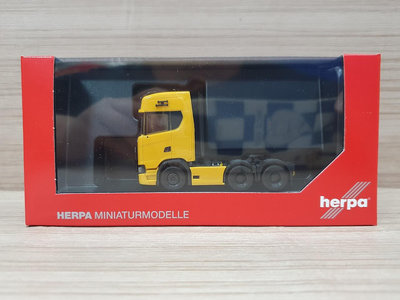 宗鑫 Herpa H314053-003 Scania CS 20 HD 6x4 S 素面曳引車 黃色