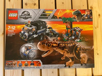 LEGO 75929 樂高 侏儸紀世界 Jurassic World 恐龍 食肉牛龍脫逃追捕