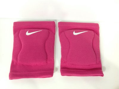 Nike Streak 排球膝套 尺寸：M/L