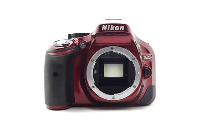 【台中青蘋果】Nikon D5200 單機身 二手 APS-C 單眼相機 快門次數約3,364 #82365