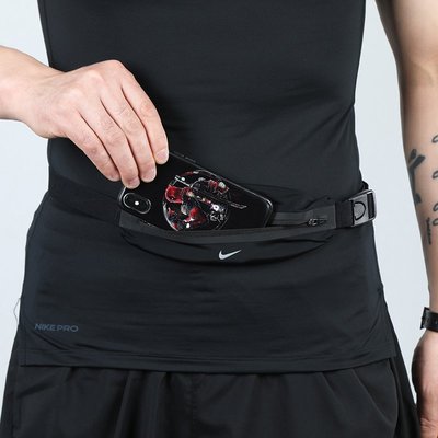 95折免運上新Nike耐克腰包男包女包跑步黑色腰帶運動包健身包戶外騎行手機小包