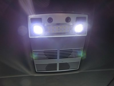 ◇光速LED精品◇BMW  E60 E61 室內燈 閱讀燈 3片式