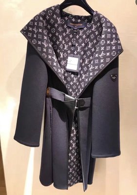 【BLACK A】獨家精品 法國LV MONOGRAM 2018秋冬新品 連帽式羊毛大衣