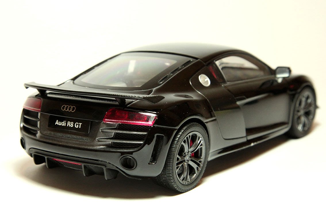 京商[KYOSHO] 1/18 奧迪AUDI R8 GT Phantom Black 幻影黑| Yahoo奇摩拍賣