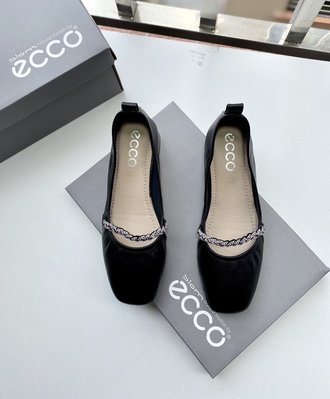 ECCO 牛皮休閑女鞋 軟底女鞋 輕便軟橡膠鞋底 搭配簡約舒適 時尚休閑美麗 立體感十足 淺口女鞋