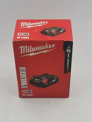 "台南工具好事多" 全新 Milwaukee 米沃奇 18V鋰電池 2.0ah M18B2 輕量化 18V 2A