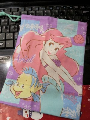 花見雜貨~日本製全新正版迪士尼公主Ariel小美人魚束口袋縮口袋收納袋