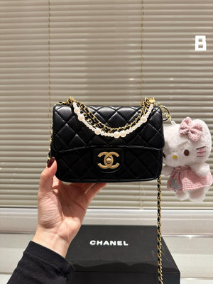 【二手包包】牛皮 掛件 Chanel 珍珠金幣方胖子 黑色系的搭很適這季節 復古氛圍感瞬間拉滿 尺寸 NO3026