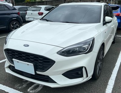 2022 Ford focus 5d st-line 熱門掀背車 阿育嚴選