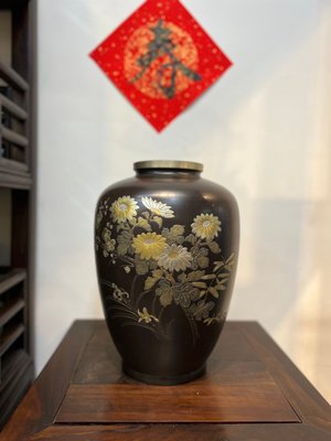 《臻藏坊》日本鐵壺銀壺專賣 松壽堂 玉峰作  金銀象嵌古銅花瓶