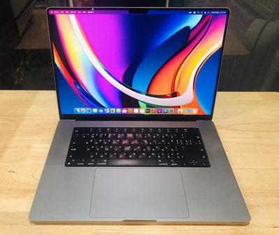 台中 16吋 MacBook Pro Apple M1 Max 64G 4T 太空灰 灰色 10C32G 託售