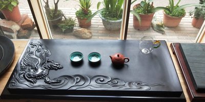 招財貔貅鶯歌匠心藝術石雕茶盤出品，玄武岩雕刻而成的石茶盤