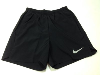 Nike 男款短褲 短褲 運動短褲 尺寸：S,M,L,XL