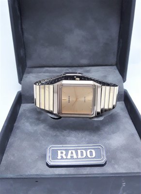 【Jessica潔西卡小舖】真品RADO雷達水晶鏡面經典金面鋼帶石英錶,附原裝錶盒