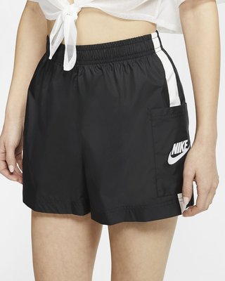 【Dr.Shoes】Nike NSW 女裝 黑色 小LOGO 熱褲 真理褲 梭織短褲 運動短褲 CJ1689-010
