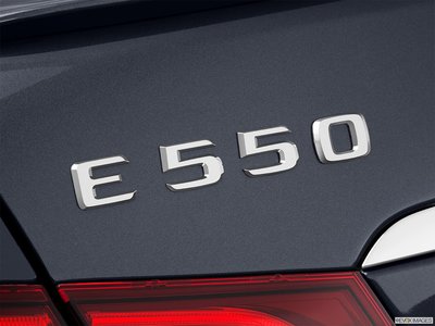 圓夢工廠 Benz 賓士 E W212 E350 E400 E500 E550 後車箱尾門字標 字貼 車標 鍍鉻銀