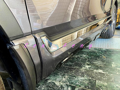 涔峰ＣＦ☆HONDA CR-V 5.5代 CRV 5.5代 JS MD 空力套件 側裙 車門飾板 車門浪板 台灣烤漆
