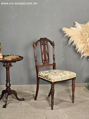 19世紀 英國 細膩優雅 桃花心木雕刻 百年 古董椅(有一對)H112⚜️卡卡頌 歐洲古董⚜️✬