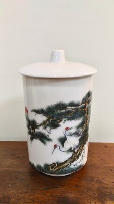 (老件收藏)台灣早年 大同瓷器 老陶瓷泡茶杯 品茗杯 水杯 (民國64年紀念杯)~特價