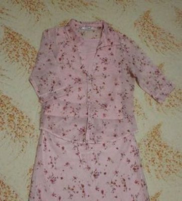 粉紅色三件式薄紗七分袖套裝, 適合S~M, 8成新