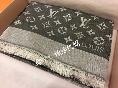 全新現貨 Louis Vuitton Monogram Denim 蔡依林款 圍巾 披肩 黑灰雙色大方巾 M71378
