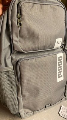 二手極新 真品 反光 標示 灰色 puma 筆電 運動 後背包 公事包 可放水瓶 雨傘 水壺 電腦袋 隔層 分層 安全設計 安心設計 青少年 22L