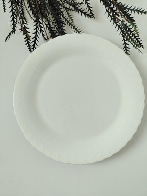 日本鳴海narumi白絲綢餐盤silky white白蕾絲西