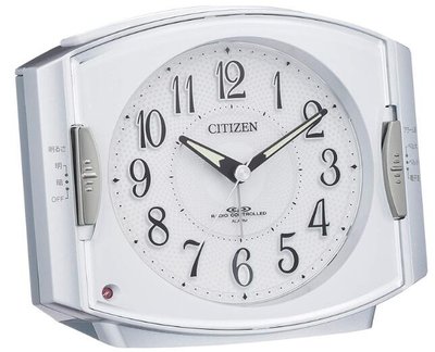 16798c 日本進口 限量品 正品 星辰 CITIZEN 品牌 銀色 桌上床頭櫃子鬧鐘時鐘鐘錶有夜燈送禮禮品