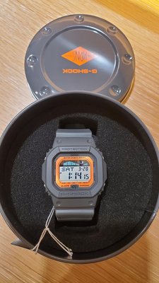 CASIO G-SHOCK x Madness 手錶 紀念錶  GLX-5600MAD19-1 余文樂 六叔 Lok666 衝浪 潮汐 黑橘色