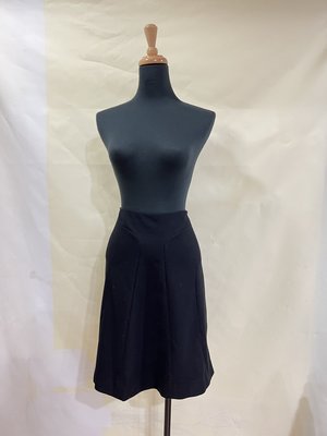 超級名品-JIL SANDER-黑毛料短裙.原價21500~~便宜賣!全新