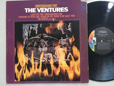 著名The Ventures 投機者樂隊搖滾黑膠唱片LP瑕疵  【黑膠之聲】