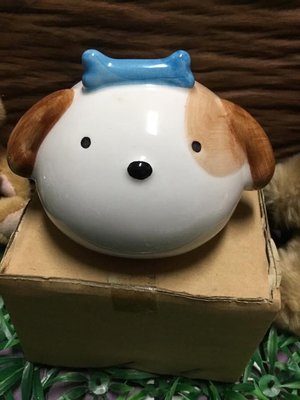 台灣製  全新 可愛狗狗造型瓷撲滿(有紙盒裝）存錢筒