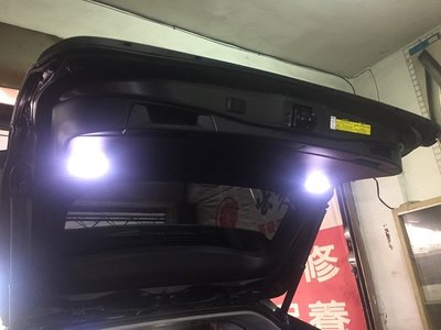 (柚子車舖) 豐田 2019 RAV4 5代 LED 尾門燈 後廂燈 露營燈 後行李廂燈 專用線組 豐田車美仕正廠件
