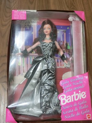 39收藏型芭比Gala Evening Barbie Black