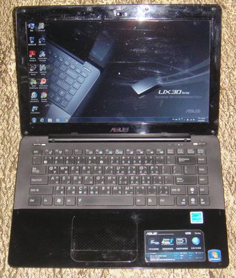 ASUS華碩 UX30 13吋輕薄筆記型電腦