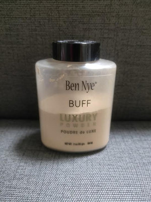 Ben Nye Bella Luxury Powder-BUFF 蜜粉