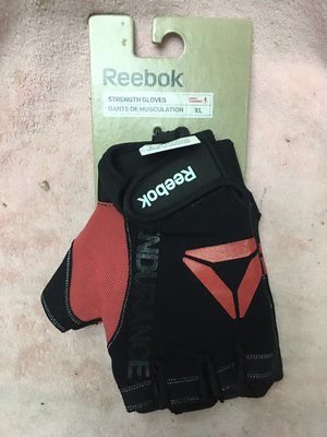 Reebok 重訓 健身 自行車 等愛好運動者 提供保護 手部 護具 XL 訓練用 手套 目前我最低價 690元