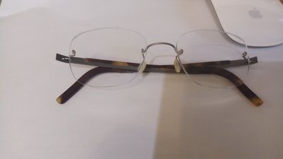犧牲價起標Made in Denmark  LINDBERG 超輕 眼鏡標多少賣多少