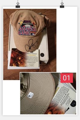 出清 洋基隊退休三隊壘手艾力士·羅德里奎茲 Alex Rodriguez 不錯的紀念品和部份限量球衣卡 共計有5件