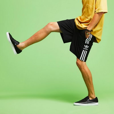 【Dr.Shoes 】Adidas Adicolor 男裝 三葉草 運動短褲 側邊繡標內裡網面 FM9997