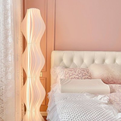 特賣-落地燈草裙光影設計師北歐客廳臥室網紅氛圍燈具沙發少女ins裝飾