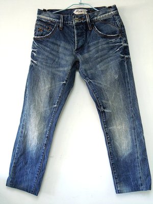 【男款ENERGIE Jeans專櫃mitt系列牛仔丹寧排釦長褲子。藍色款W30L34號】551一元起標