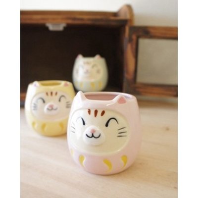 日本製 貓咪達摩馬克杯 粉紅色/黃色/綠色/紅色｜達摩 貓奴 陶器 陶瓷杯 咖啡杯 日本陶器
