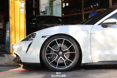 【超鑫國際】 類 SPYDER RS 客製化 21吋鍛造鋁圈 電動車 5孔130 Porsche Taycan 實裝圖