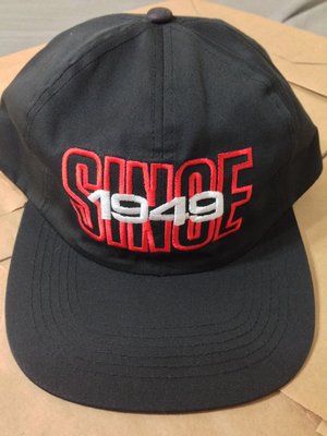 【RACE】ASICS 黑紅CAP 後調式可調棒球帽 老帽 MIT 90S 古著老品 金太陽 潮流 HIPHOP MIT