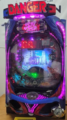 柯先生日本原裝小鋼珠柏青哥 2017 CR殺戮都市 超帥氣大型家用電玩機台打檯子遊藝場的刺激超酷炫個人遊戲室電動間