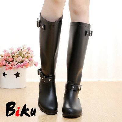BIKU SHOES 韓系 晴雨2穿PVC防水防滑質感雙皮帶釦後拉鍊長筒雨靴 工程靴